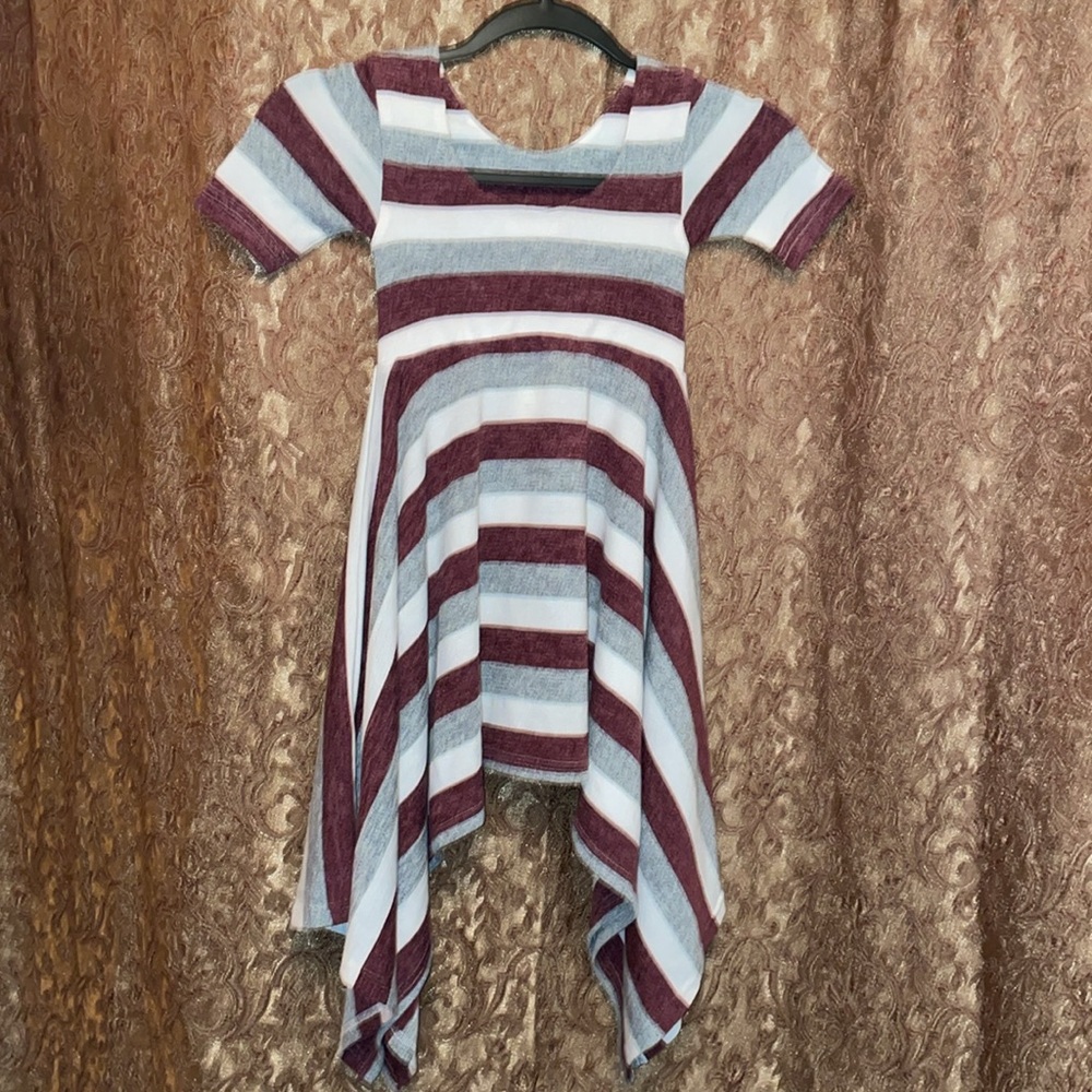 NWT VIGNETTE Striped Asymmetrical Dress.  Size 2Y